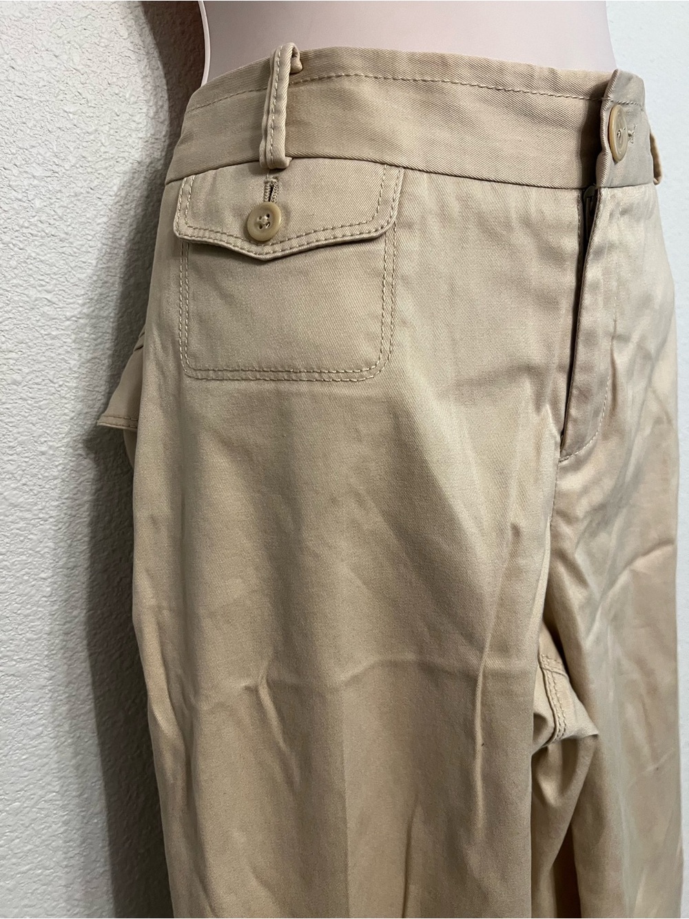 Women’s Tan Pants - Picture 2 of 5